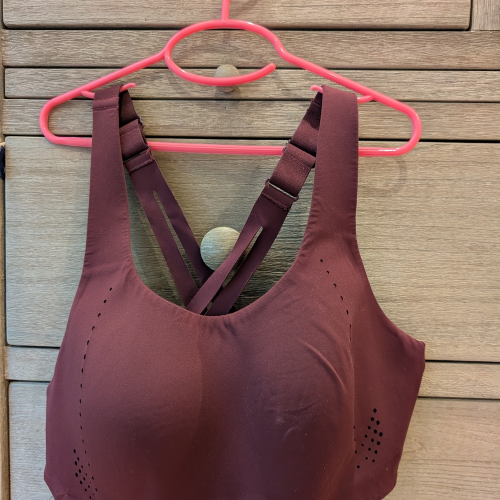 Lululemon Burgundy Sports Bra